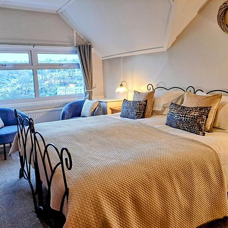 Schooner Point Guest House Looe Exterior foto